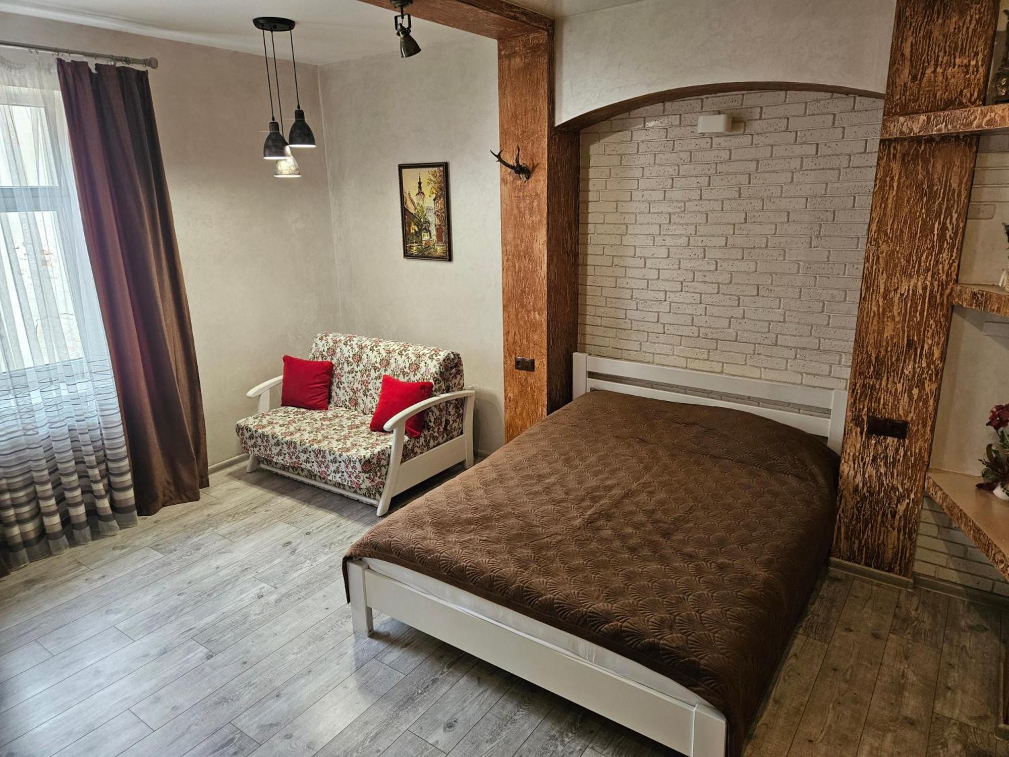 Apartment On Horodotska Street Lviv Exterior photo